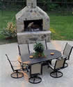 outdoorkitchen/stonefireplace.jpg